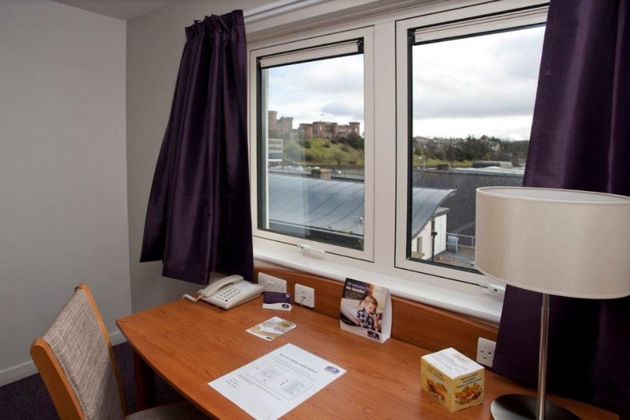 Premier Inn Inverness Centre - River Ness מראה חיצוני תמונה