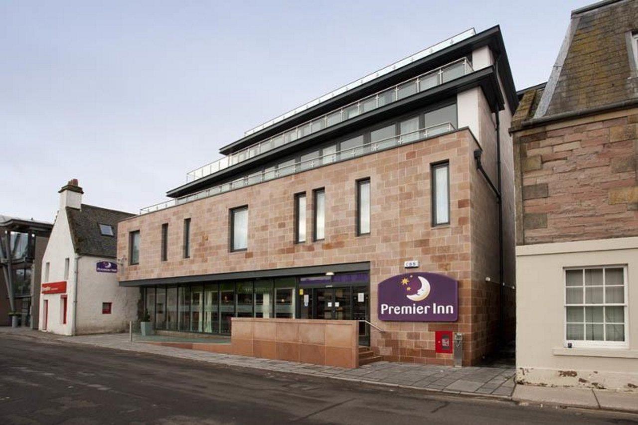 Premier Inn Inverness Centre - River Ness מראה חיצוני תמונה