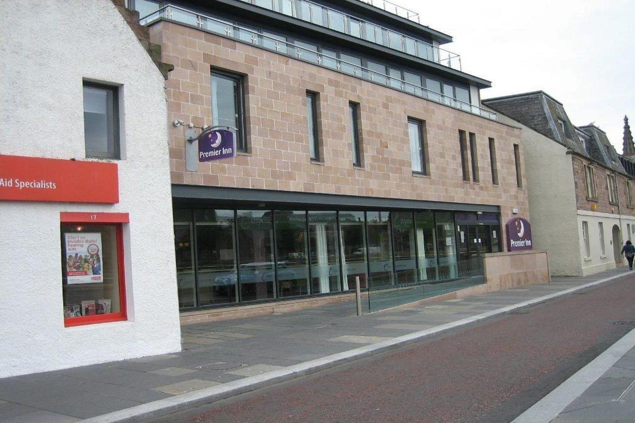 Premier Inn Inverness Centre - River Ness מראה חיצוני תמונה